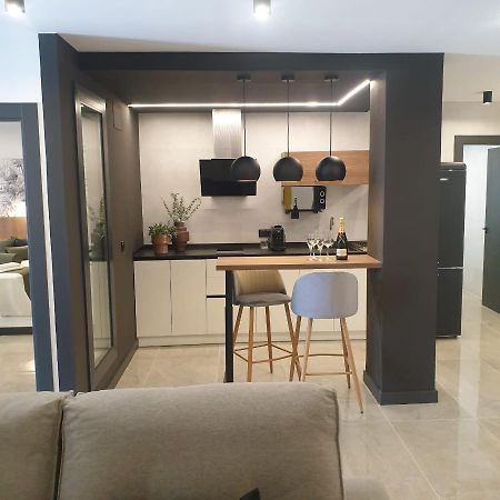 Апартаменты Urbanlux Olimpia Familiar Альбасете Экстерьер фото